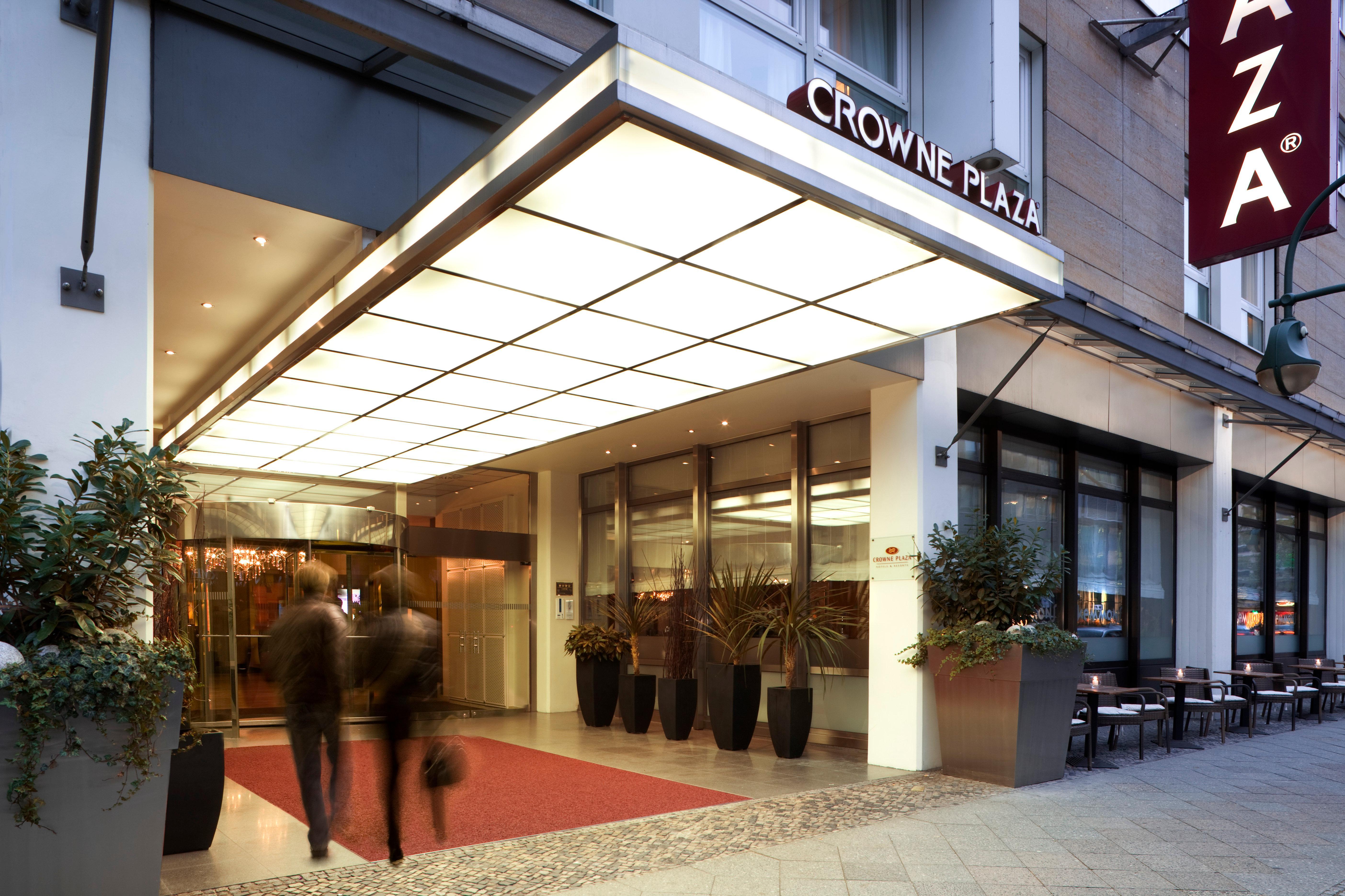 Crowne Plaza Centre Ku'damm By Ihg 4*